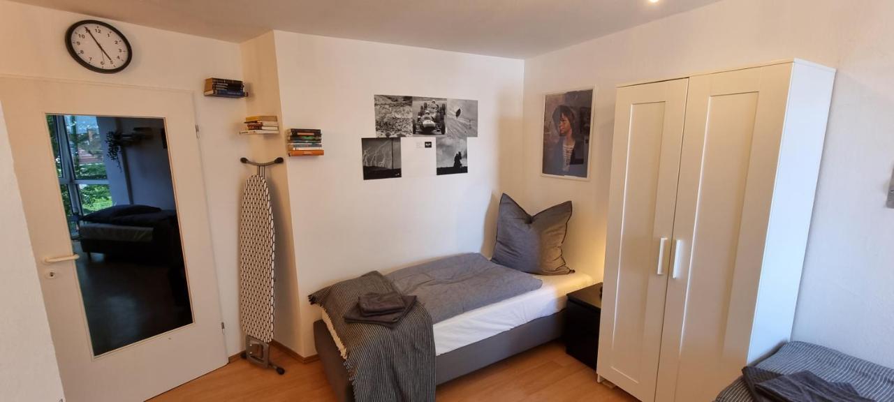 Appartement Black&White Designer Business Apartment Fuer 4 Mit Kueche+5G Wlan+Netflix Nahe Der City *