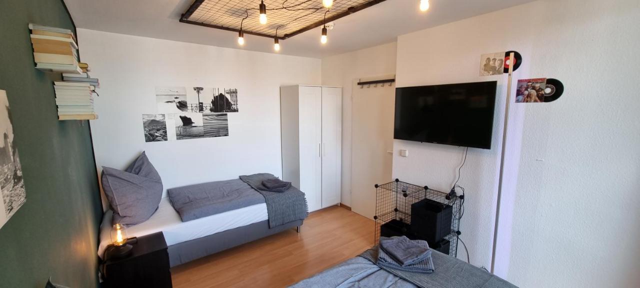 Black&White Designer Business Apartment Fuer 4 Mit Kueche+5G Wlan+Netflix Nahe Der City Appartement